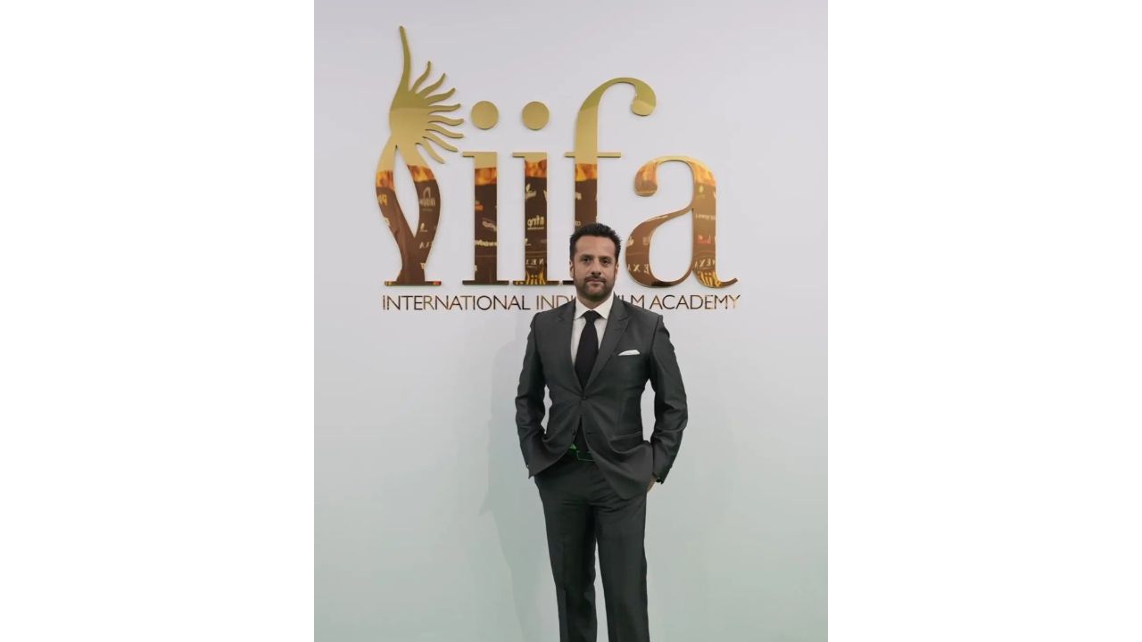 Fardeen Khan, who was away from the limelight, was seen attending IIFA Rocks. Credit: IIFA