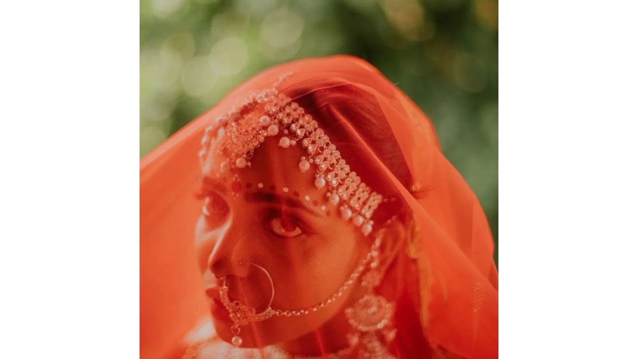 Gujarat-based Kshama Bindu performed 'sologamy' (self-marriage) at her house in Vadodara's Gotri area recently and became the first person in the country to do so. Credit: Instagram/kshamachy