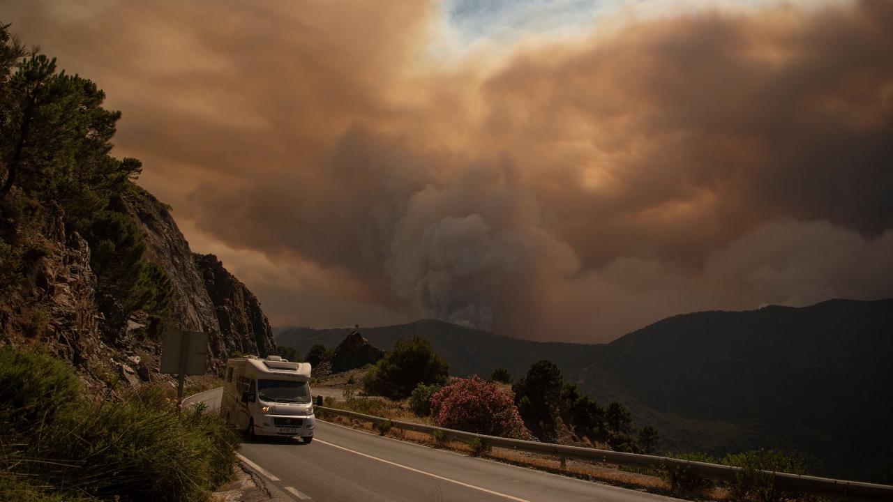 Temperatures were forecast to reach well over 30 degrees Celsius and get even hotter over the weekend. Credit: AFP Photo