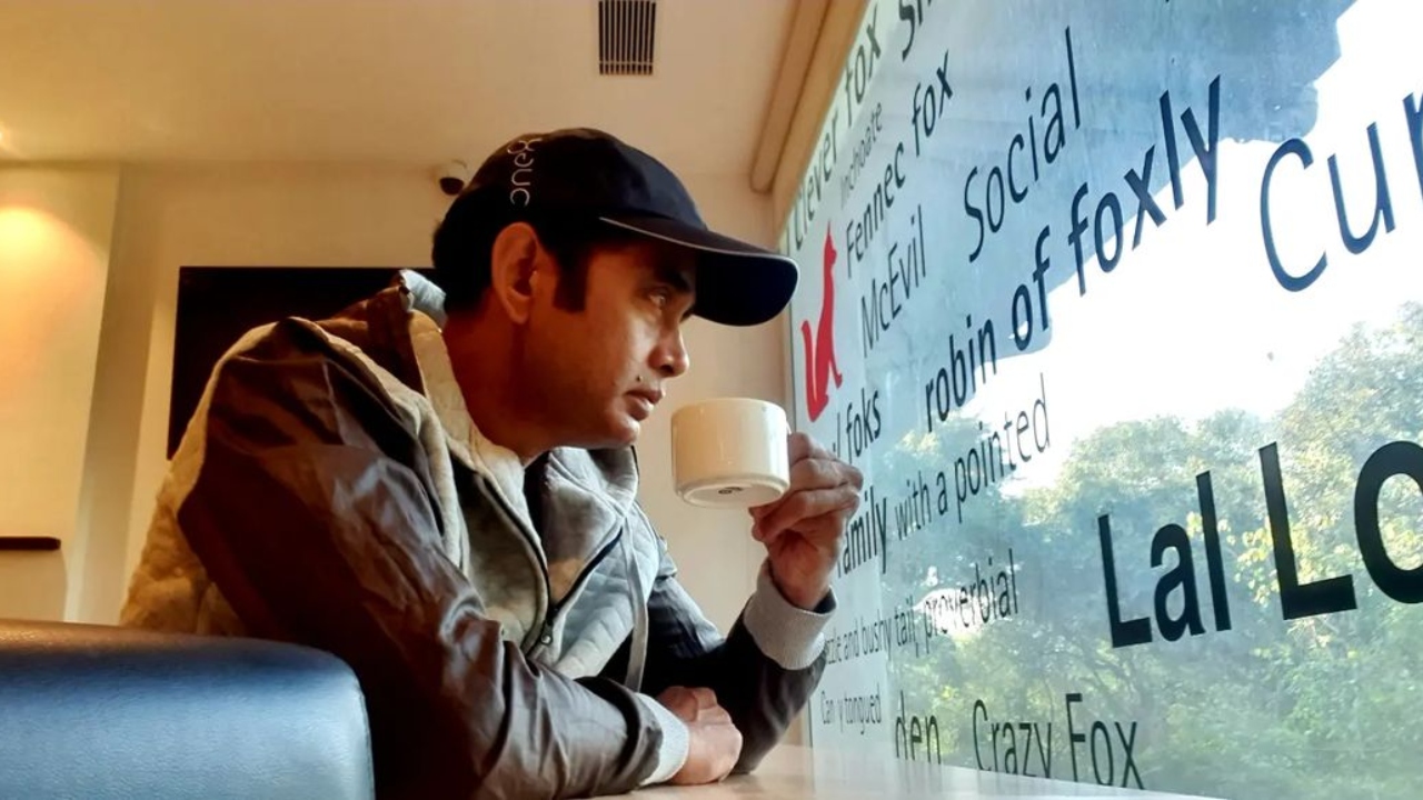 Comedy king Sharan is getting paid Rs 1.5 crore to 2 crore per movie. Credit: Instagram/realsharaan