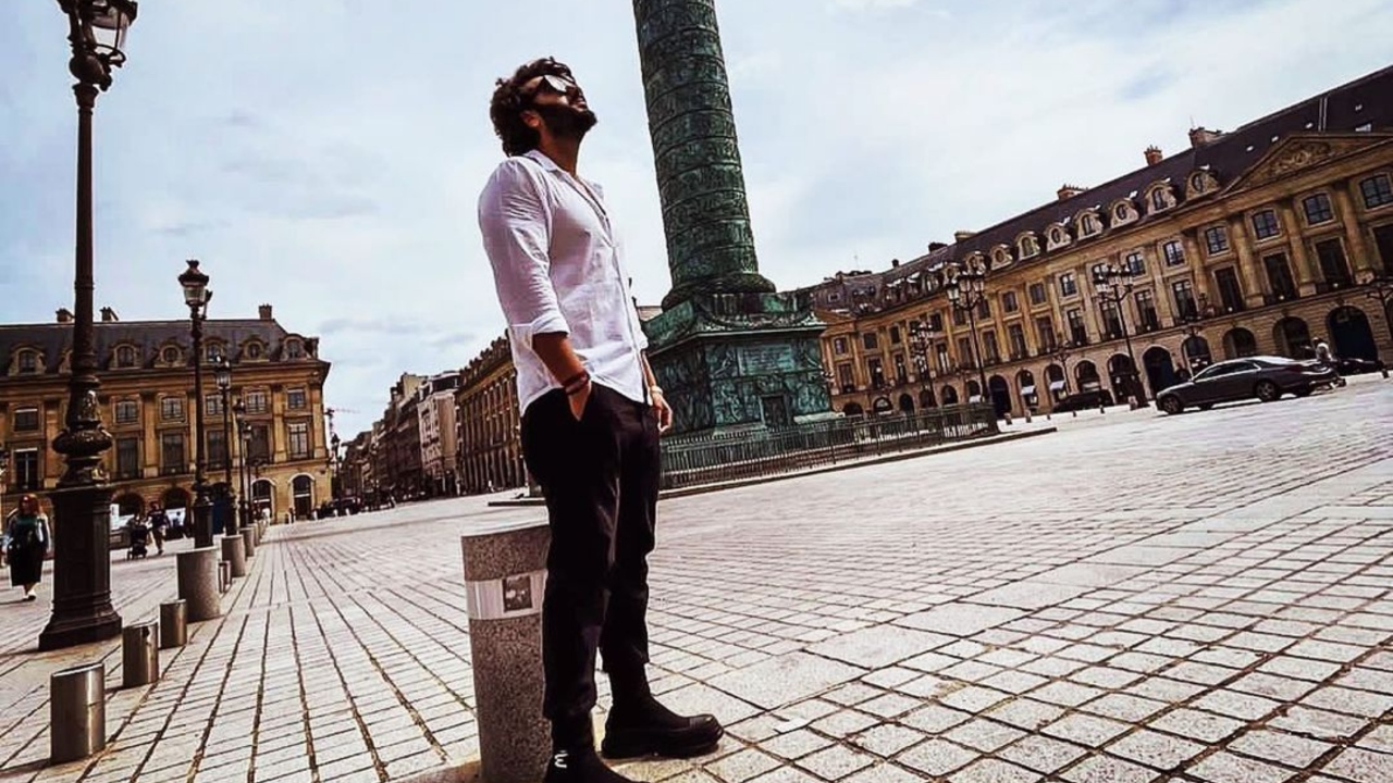 Arjun strikes a stylish pose for a photo. Credit: Instagram/arjunkapoor