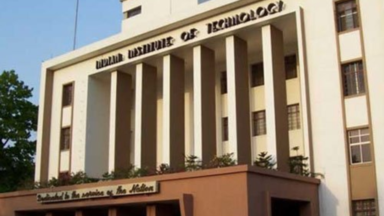 IIT Kanpur stood fifth in the list released by the Ministry of Education’s National Institutional Ranking Framework rankings. Credit: PTI Photo