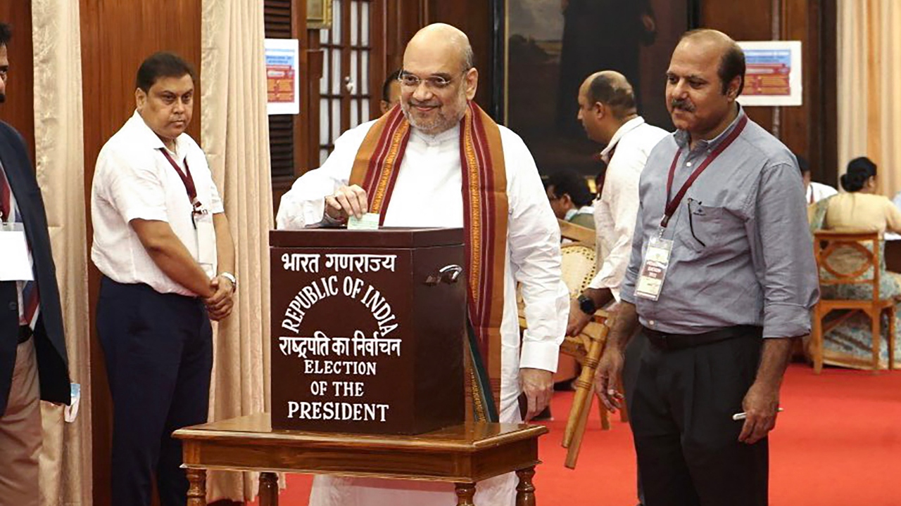 Union Home Minister Amit Shah casts his vote for the election of the President, at Parliament House in New Delhi. Credit: Twitter/AmitShah