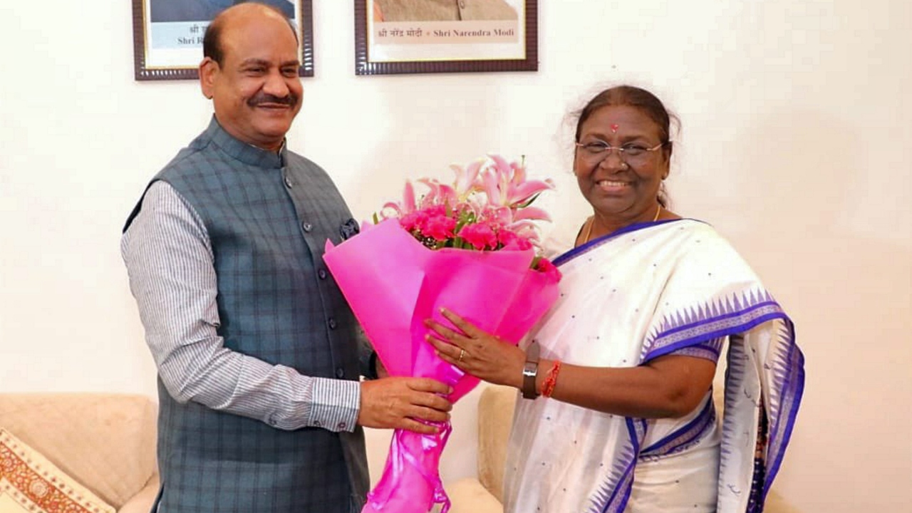 Lok Sabha Speaker Om Birla poses with president-elect Droupadi Murmu at her residence in New Delhi. Credit: Twitter/@ombirlakota