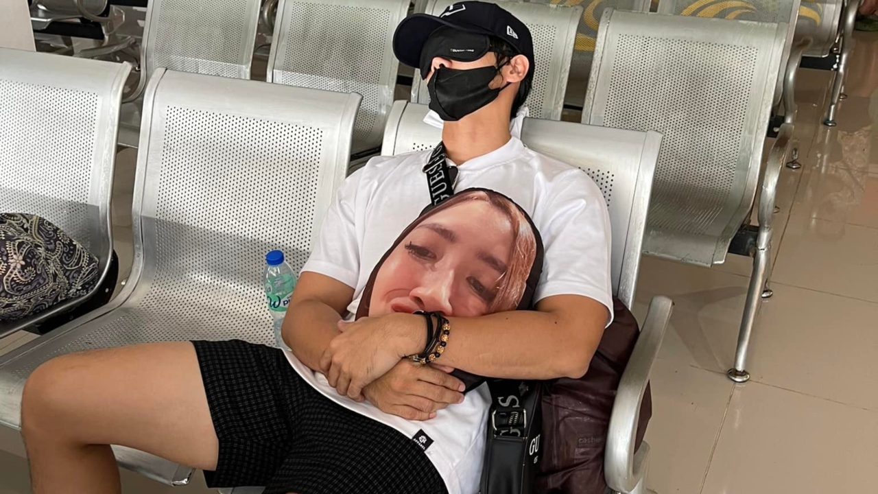 Raymond shared photos from the airport and the pictures went viral, grabbing headlines all over the world. Credit: Facebook/Raymond Tan Fortunado