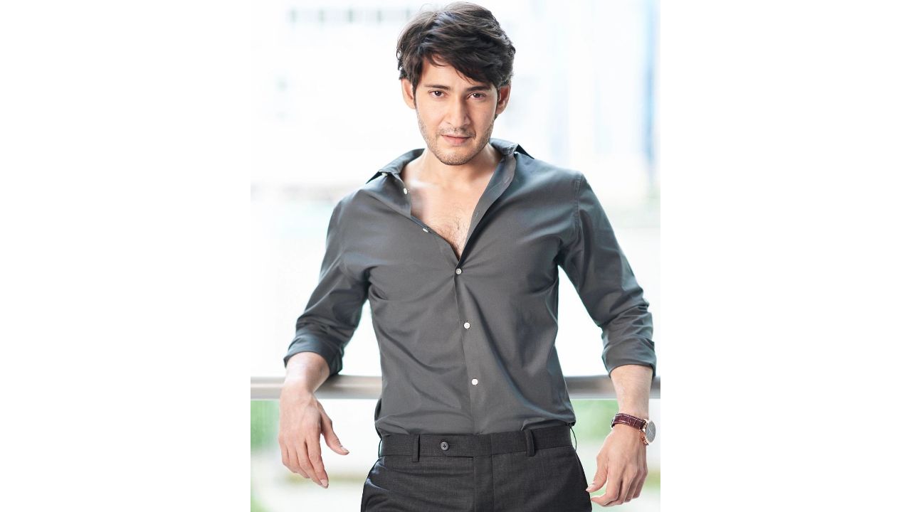 Inspired by his film 'Srimanthudu', Mahesh Babu adopted two villages - Siddhapuram in Telangana and Burripalem in Andhra Pradesh vowed to work for its development. Credit: DH Pool Photo