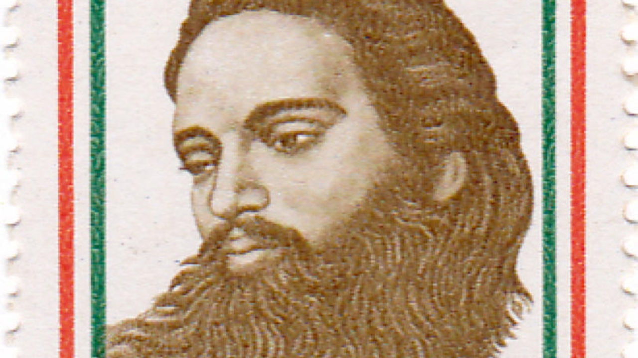 Alluri Seetha Ram Raju, an Andhra Pradesh native, gave his life fighting for freedom from the British. The locals refer to him as 'Manyam Veerudu' ('Hero of the Jungle'). Credit: Wikimedia Commons