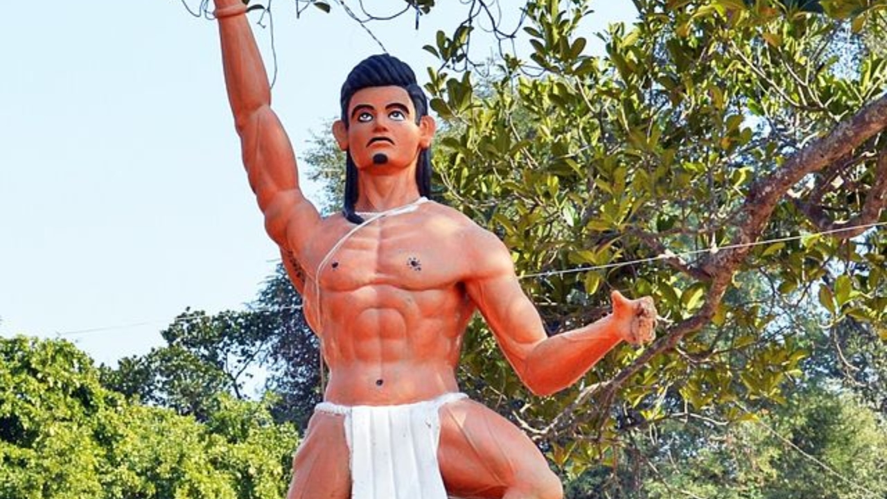 The Oraon tribals, one of the five largest tribes in South Asia, were established by Jatra Bhagat, also known as Jatra Oraon, of the Gumla District (his supporters were known as