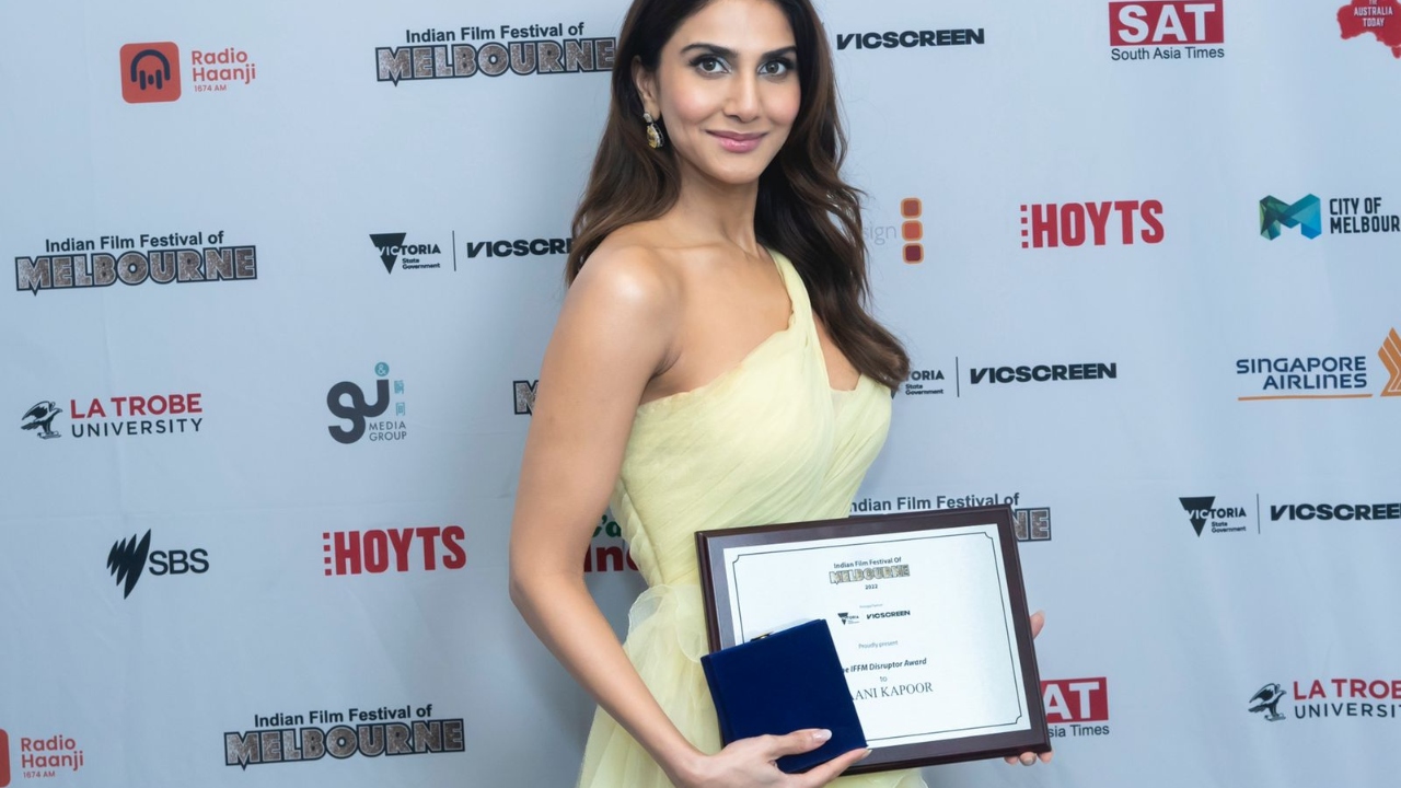 Vaani Kapoor was awarded with Disruptor in Cinema award for her path-breaking performance in 'Chandigarh Kare Aashiqui'. Credit: Special Arrangement