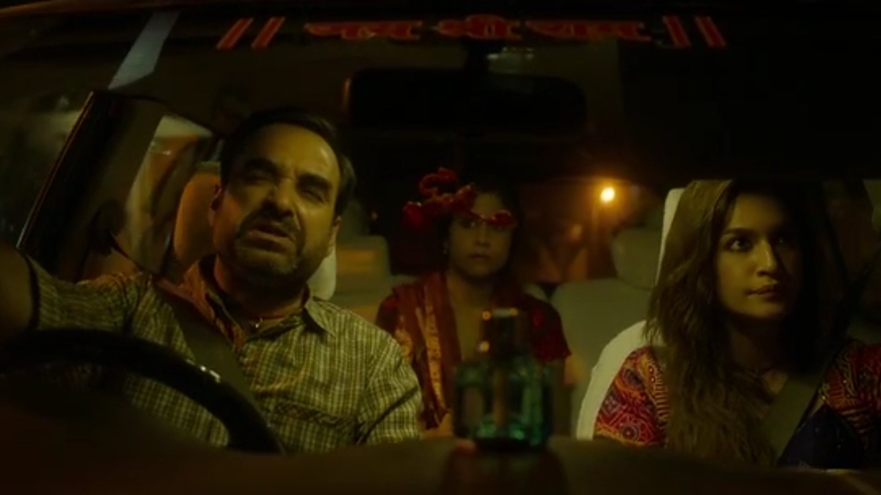 Best Actor in a Supporting Role (Male): Pankaj Tripathi for 'Mimi'. Credit: Special Arrangement