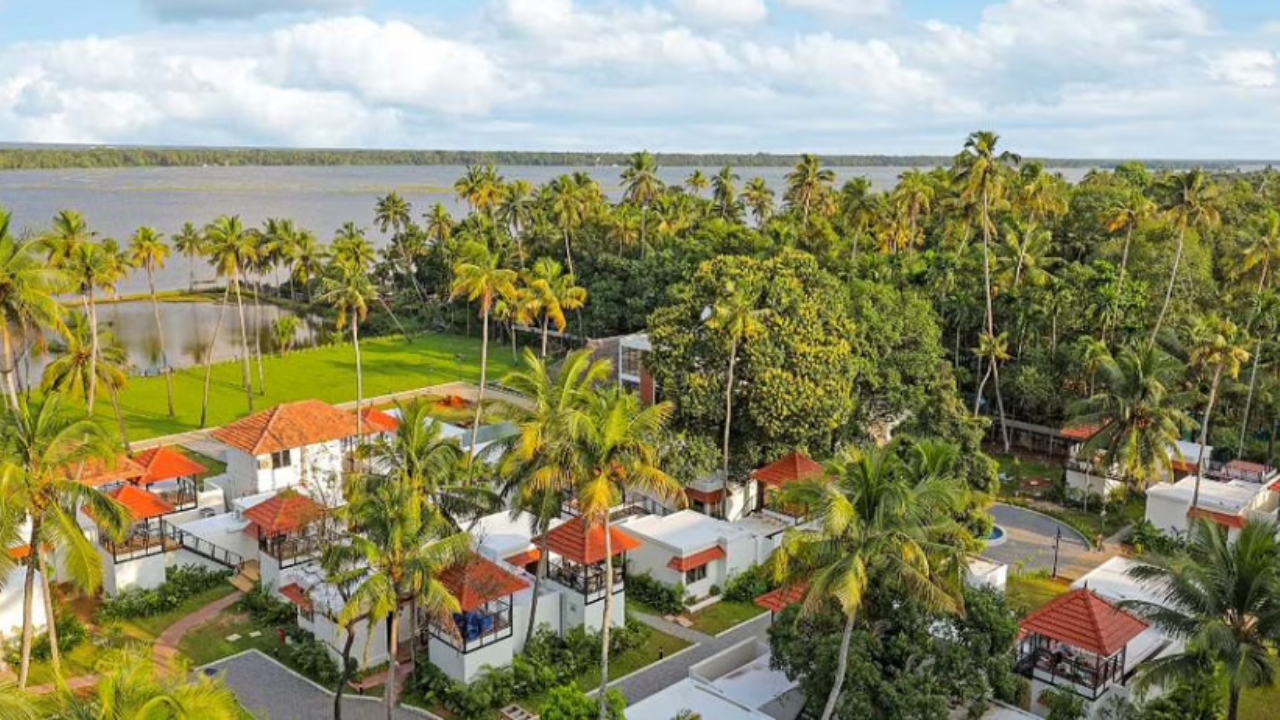 Daycation & Staycation: During Onam, several hotels and resorts offer exciting packages. Club Mahindra is one among them, offering unique packages across their Kerala resorts. Along with traditional delicacies, one can also indulge in activities like Mahabali Yathra with Chendamelam, Vadam Vali (Tug of War), Uriyadi (Breaking the Pot), Athapookalam (Flower Contest), Banana Eating Contest to name a few. Credit: Special Arrangement