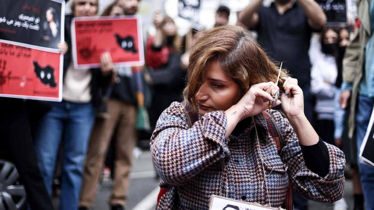 But it has also become a weak point for the regime, symbolizing social restrictions that men and women alike chafe at — and flout behind closed doors. Credit: AFP Photo