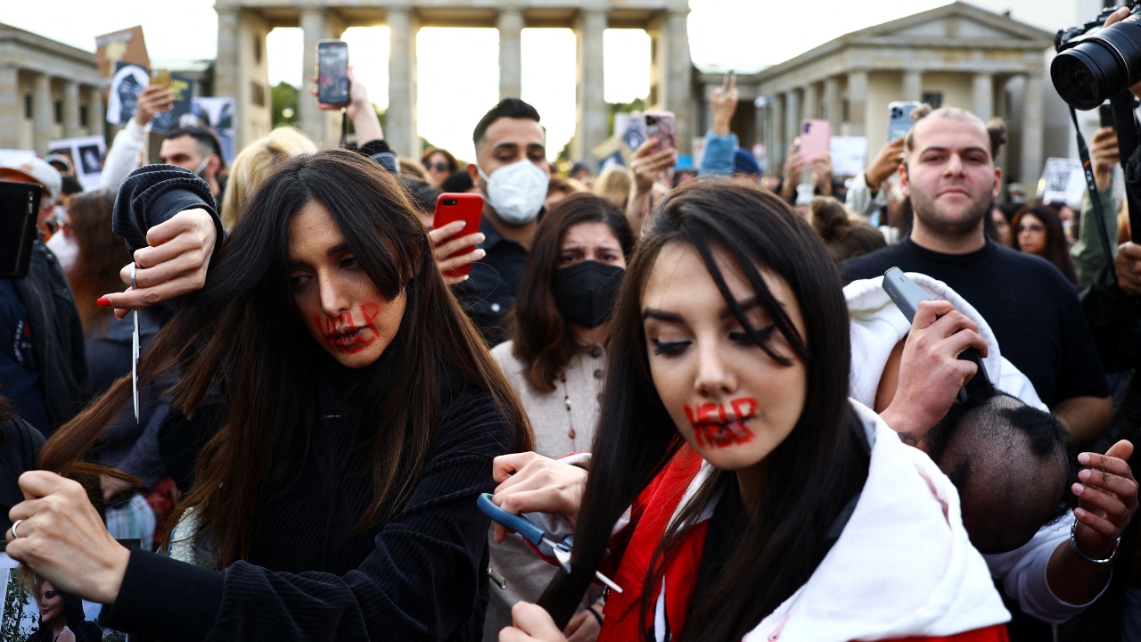 The nationwide protests challenging Iran’s authoritarian leadership enter their 10th day and show no sign of slowing down. Credit: Reuters Photo