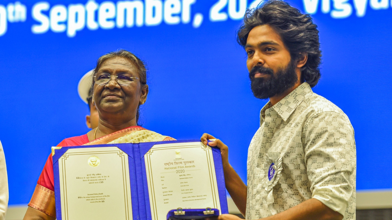 President Droupadi Murmu presents Best Music Director Award (Background score) to GV Prakash Kumar during the 68th National Film Awards presentation ceremony. Credit: PTI Photo