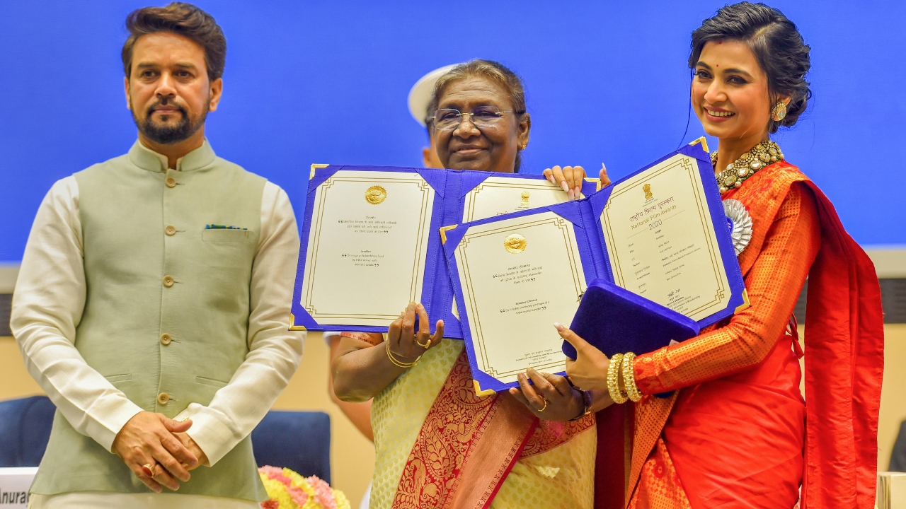 President Droupadi Murmu presents Best Dimassa film award to Assamese filmmaker Aimee Baruah during the 68th National Film Awards. Credit: PTI Photo