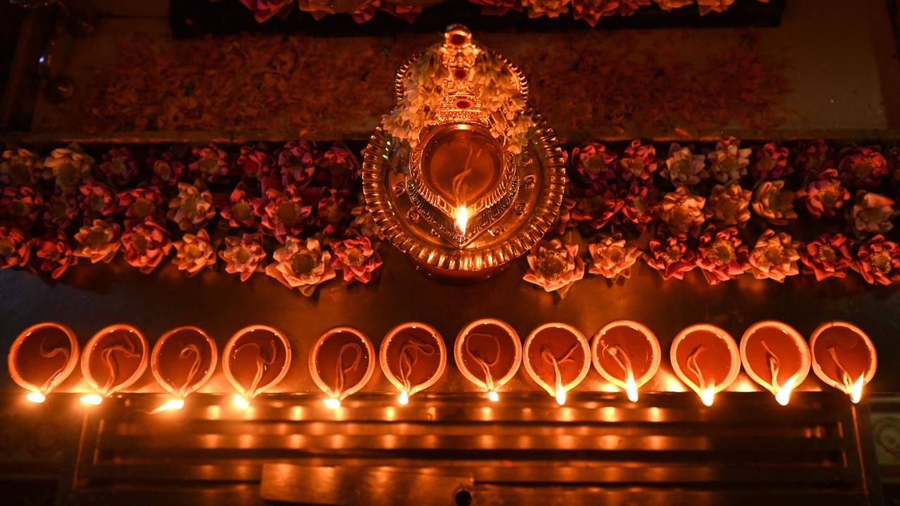 India celebrates Diwali with great zeal; See Pics