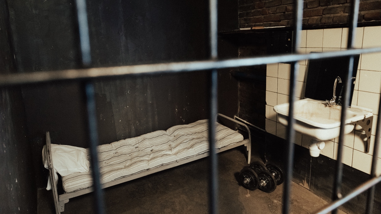 Rank 01 | China - 16,90,000 prisoners. Credit: Pexels/Ron Lach