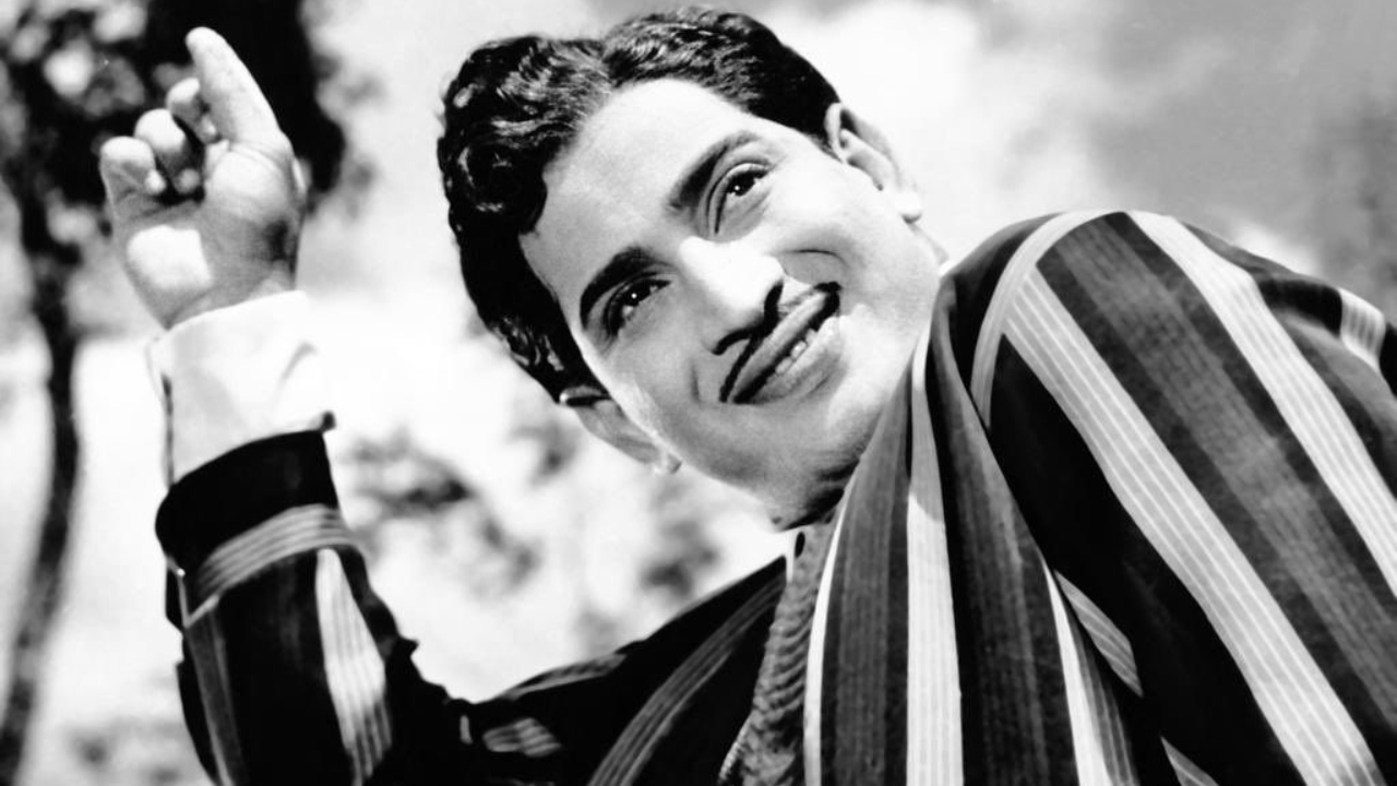Krishna was the first hero from Tollywood to enter the Hindi film industry. Credit: Twitter/@AnanyaNagalla