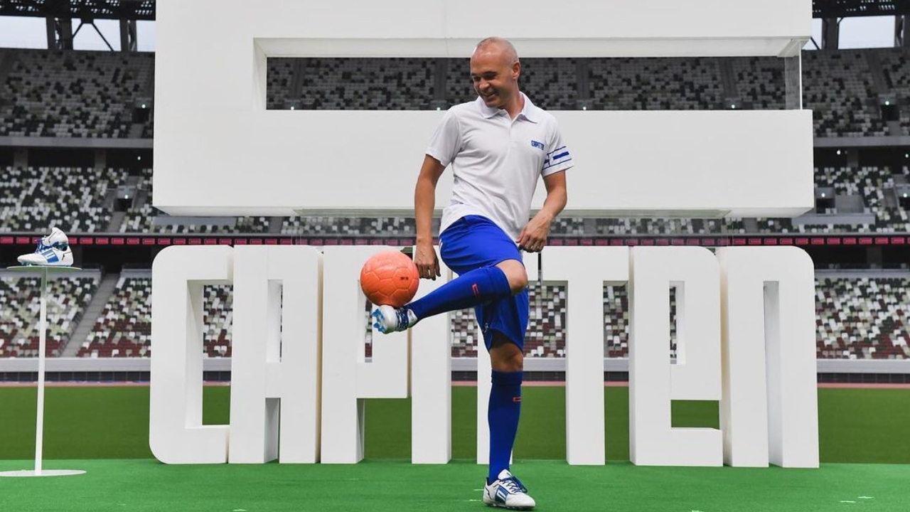 09 | Andres Iniesta (Vissel Kobe) - $30 million. Credit: Instagram/@andresiniesta8