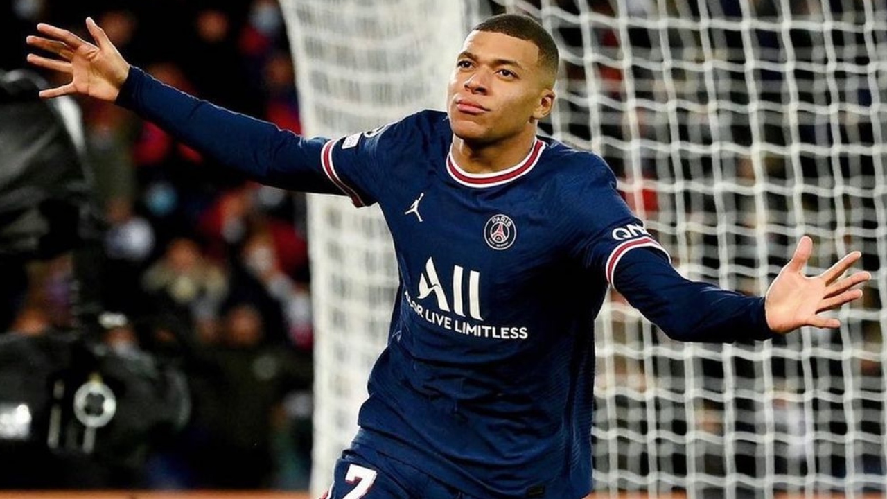 01 | Kylian Mbappe (Paris Saint-Germain) - $128 million. Credit: Instagram/@k.mbappe