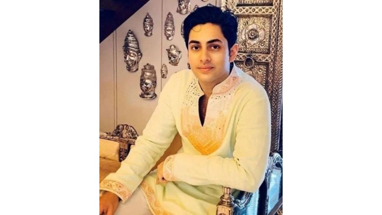 Amitabh Bachchan's grandson ans Shweta Nanda's son Agastya Nanda is also one of the starkids who will be debuting alongside Khushi and Suhana in 'Archies'. Credit: Instagram/@agastya.nanda