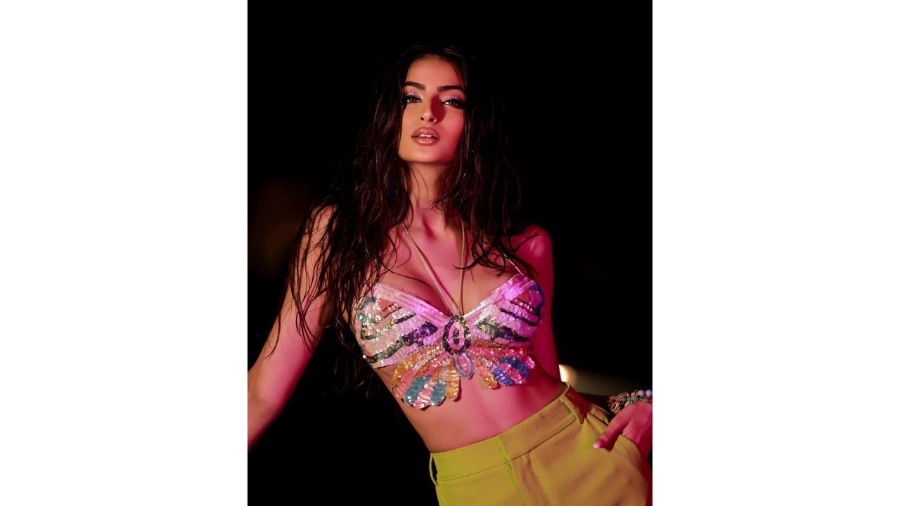 Palak Tiwari, who became an overnight sensation with Hardy Sandhu's song 'Bijlee Bijlee', is making her acting debut in Salman Khan's next 'Kisi Ka Bhai Kisi Ki Jaan'. Credit: Instagram/@palaktiwarii's profile picture palaktiwarii
