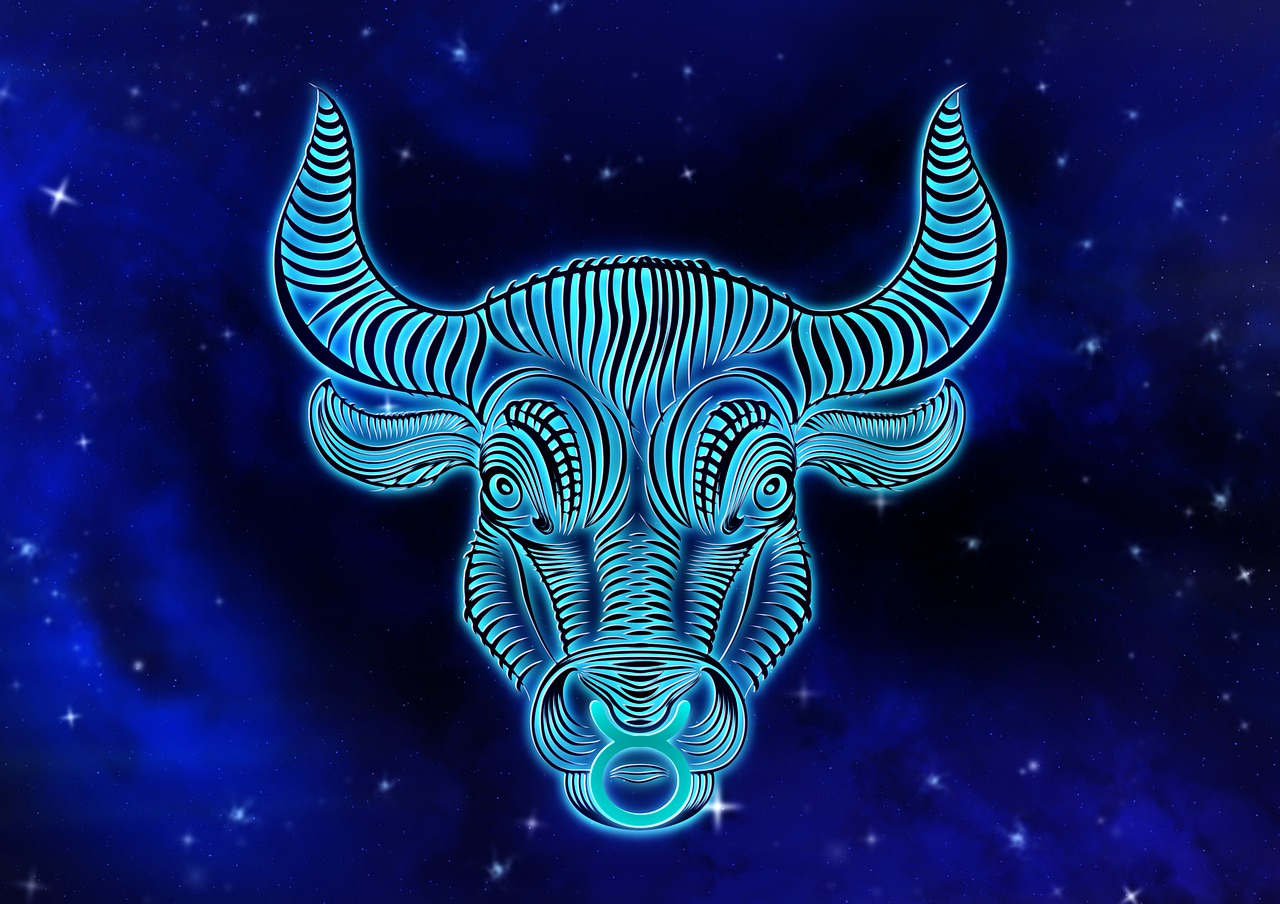 Taurus | Some really intense recent experiences have made it hard for you to know what you want now as everything has changed. You've sorted out so much in your life recently, have fun with friends and accept new social offers | Lucky Colour: Gold | Lucky Number: 2 | Credit: Pixabay