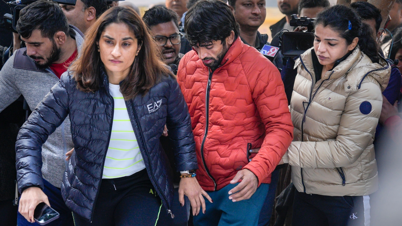 The protest saw champions like Bajrang Punia, Sakshee Malikkh, Sonali Phogat and others lending her support. Credit: PTI Photo