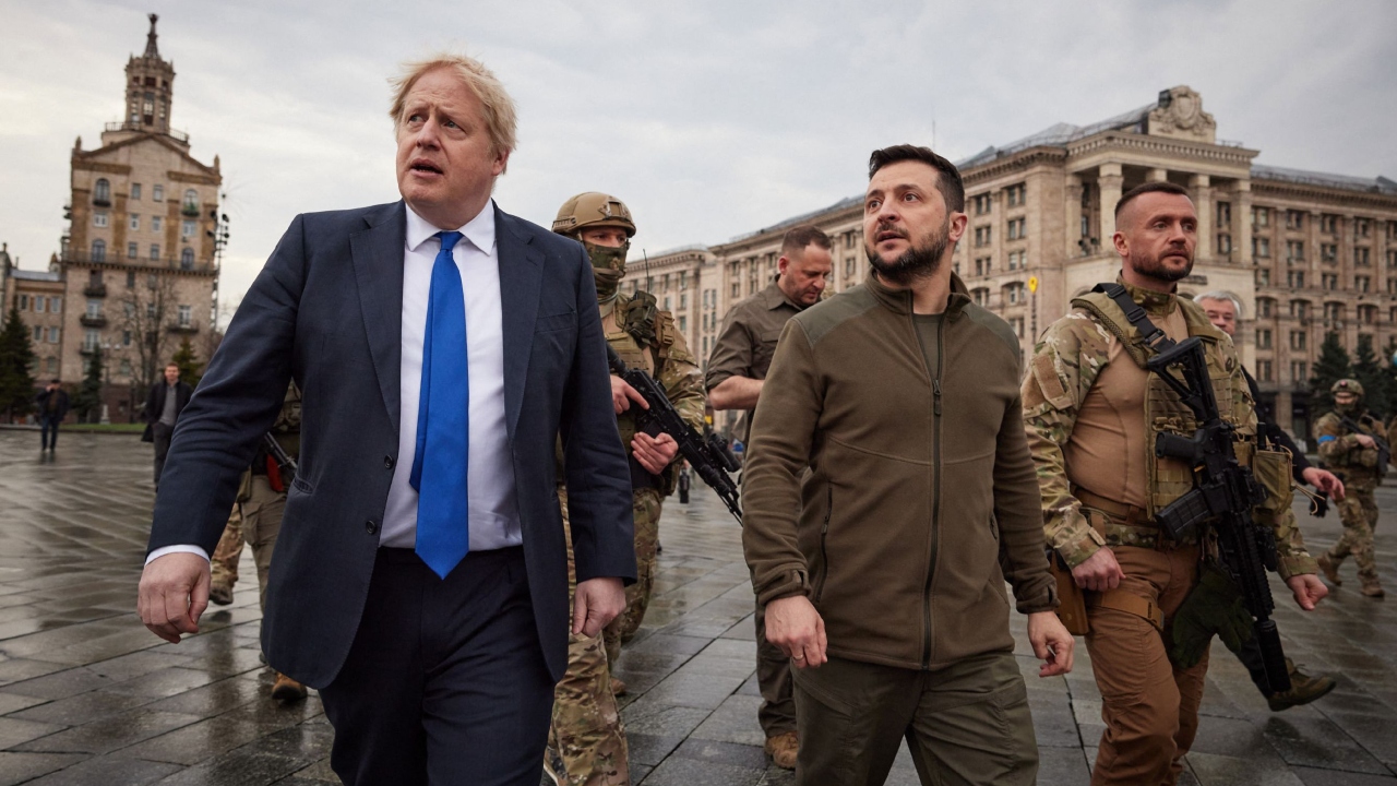 Former British Prime Minister Boris Johnson made a surprise visit to Kyiv in April 2022 amid promises of more military aid. Credit: AFP Photo