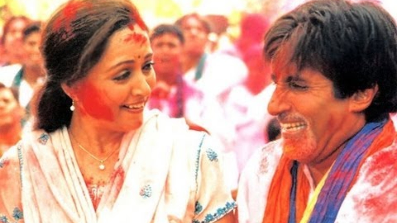 Holi Khele Raghuveera: The Holi playlist is incomplete without listening to this song from the film 'Baghban'. Credit: Special Arrangement