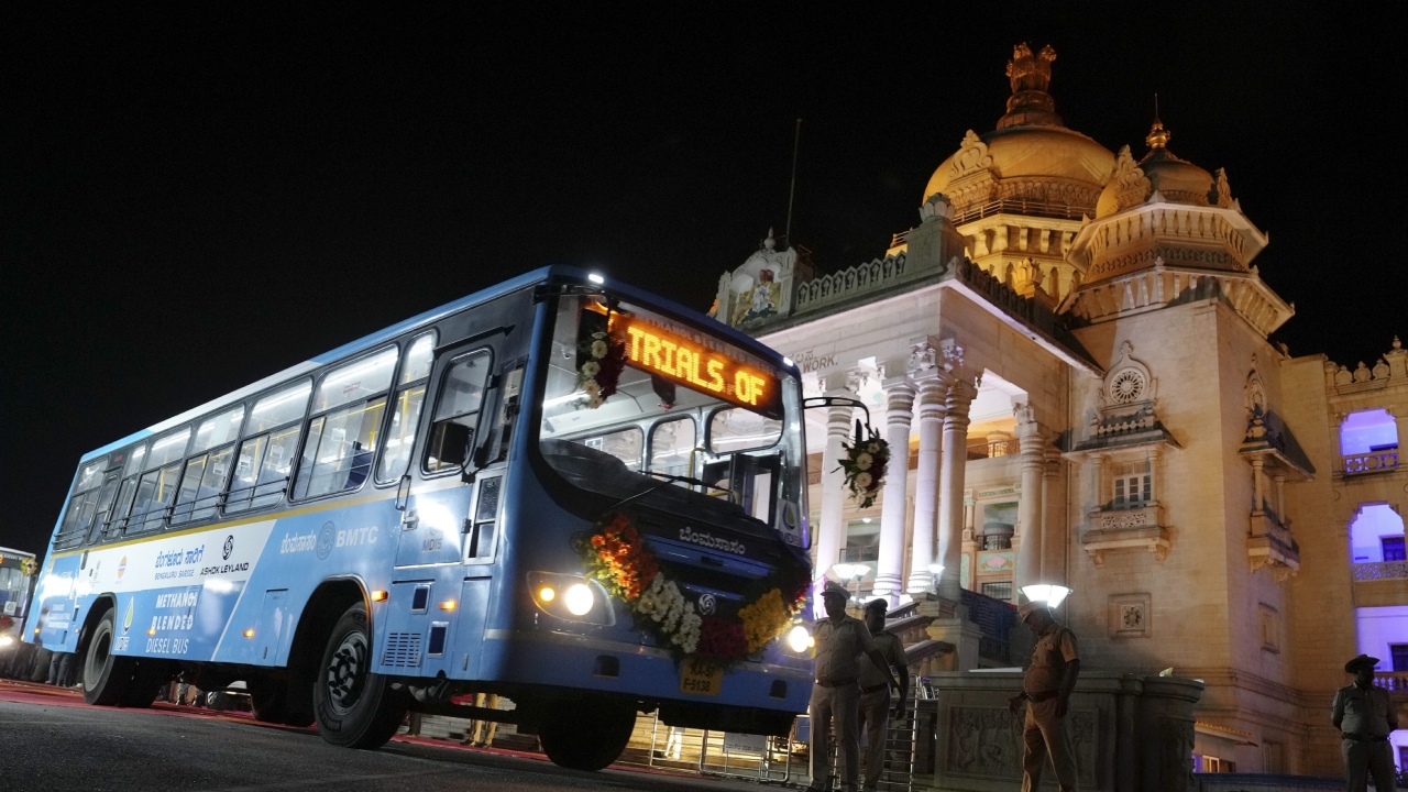 The pilot trial of MD15 (diesel with 15 percent methanol) buses was held at Vidhana Soudha. Credit: PTI Photo