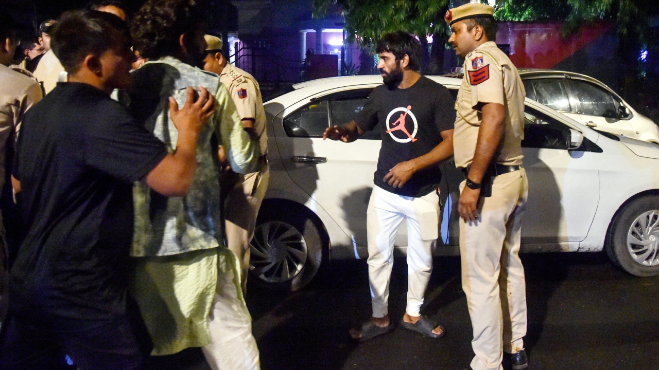 Deputy Commissioner Police (New Delhi) Pranav Tayal said Bharti came to the protest site with folding beds without permission. On being asked about the beds, his supporters became aggressive and tried to get the beds from a truck. Subsequently, a minor altercation took place following which Bharti, along with two others, was detained, the officer added. Credit: PTI Photo