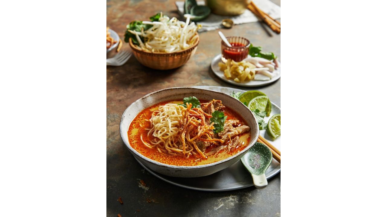 Second position was taken by Khao Soi with a rating of 4.8. This deliciously rich, creamy, slightly spicy yellow curry dish originates in Northern Thailand. Credit: Instagram/@mariongrasby