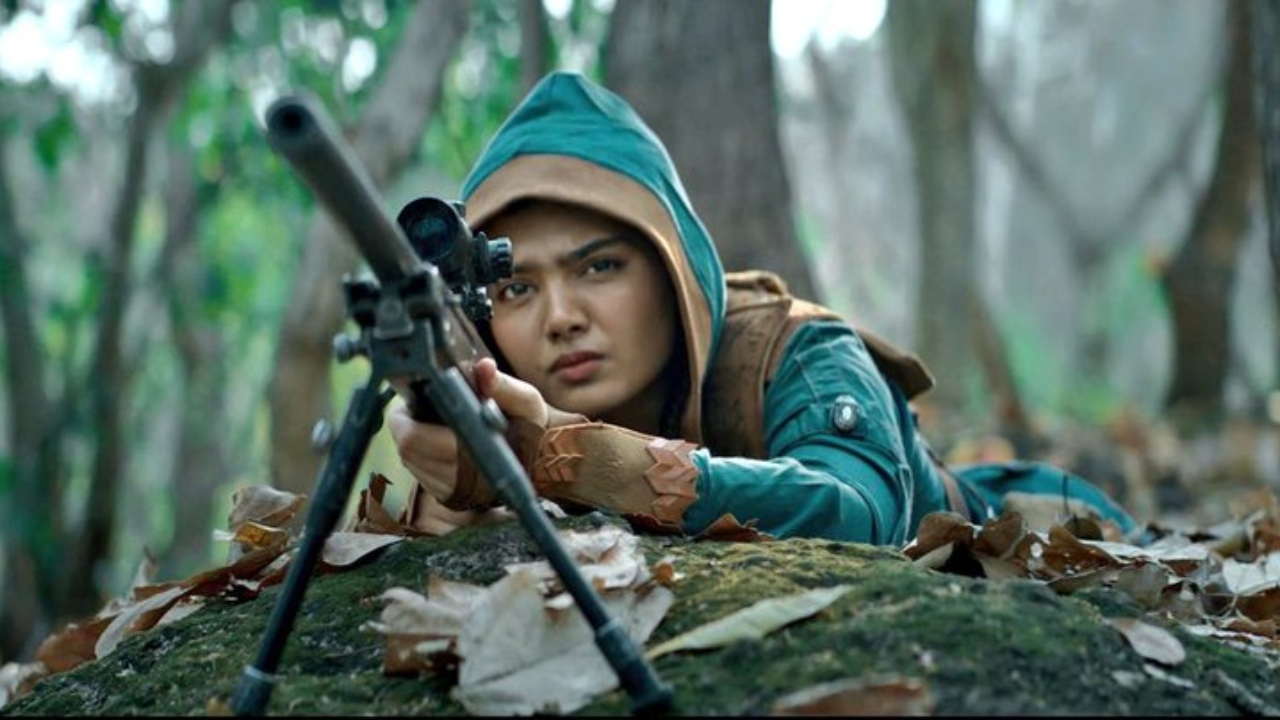 Amritha Aiyer | Another budding star from the South, Amritha will be essaying the role of a 'female jawan' in the movie. Credit: Special Arrangement