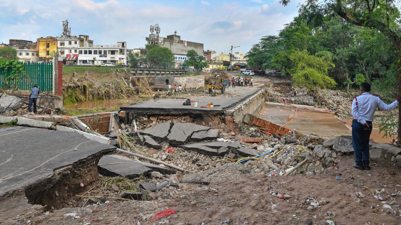 The weather remained clear at most places for the second day in the region on Wednesday after three days of incessant rains. Credit: PTI Photo