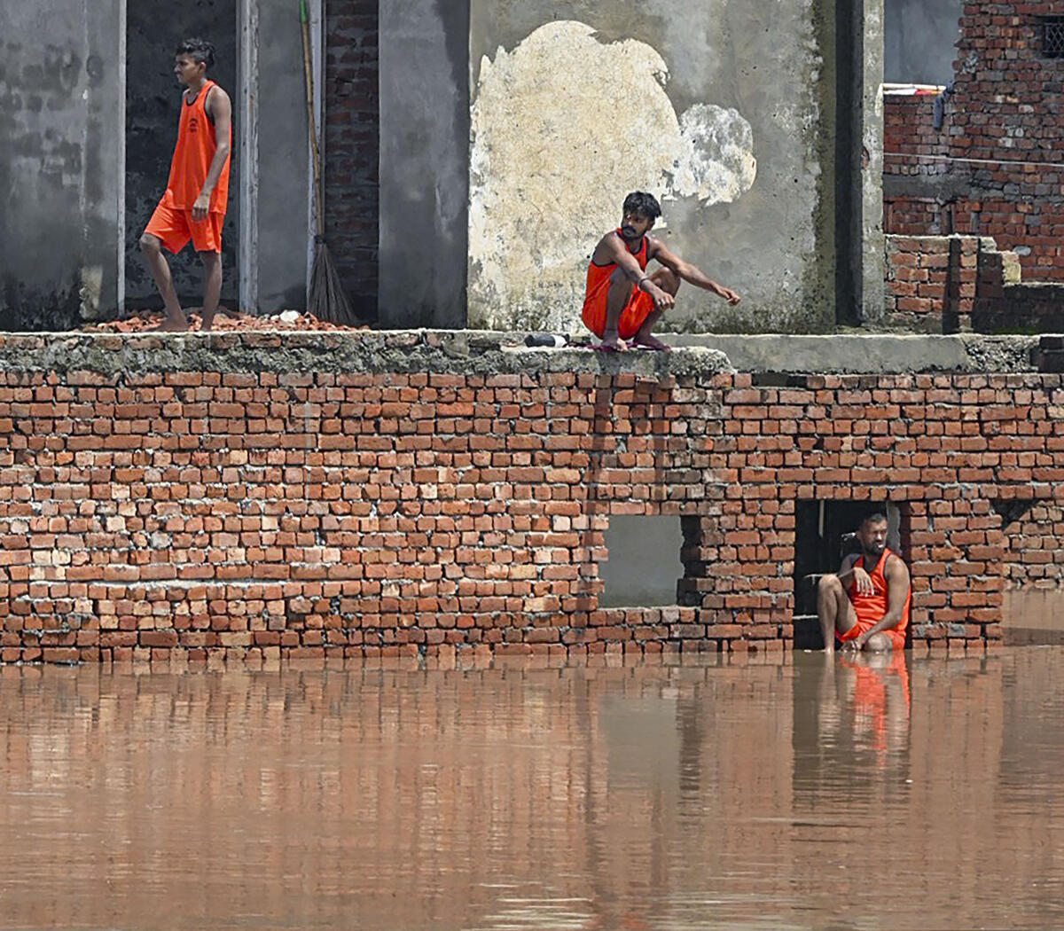 Floodwaters of the swollen Badi Nadi river inundates a locality, in Patiala district. Credit: PTI