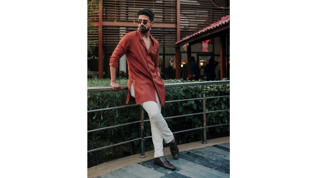 Bollywood actor Saqib Saleem has represented Jammu and Kashmir and Delhi in district and state-level cricket. Credit: Instagram/@saqibsaleem