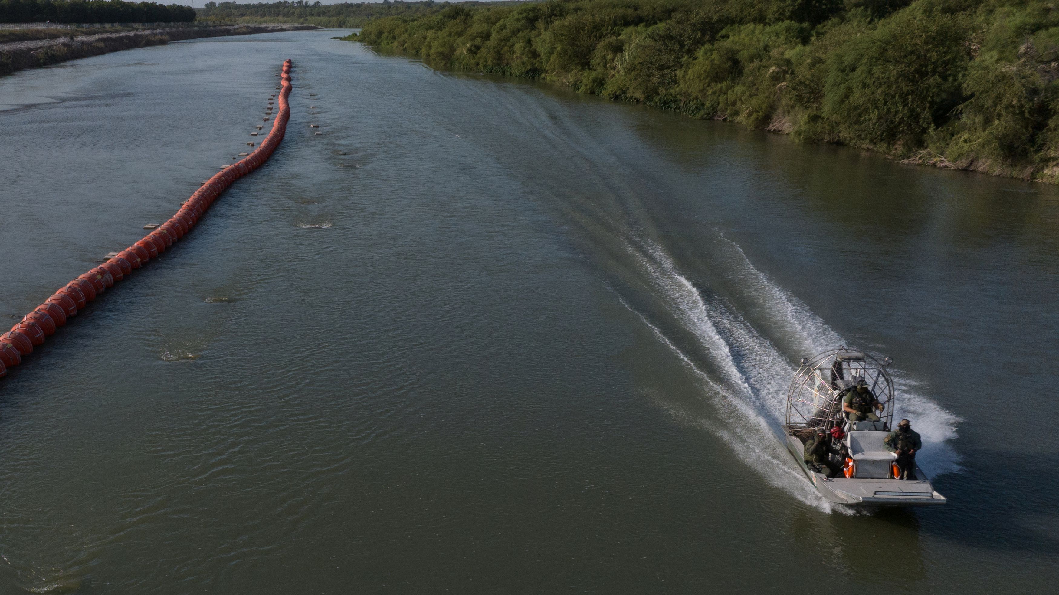 DPS troopers patrol Rio Grande river in Eagle Pass, Texas. Credit: Reuters Photo