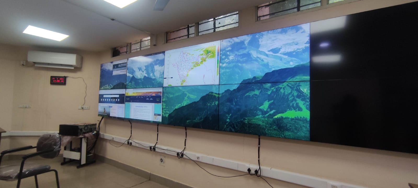 Section where weather changes are tracked and alerts are issued. Credit: DH Photos/Pushkar V