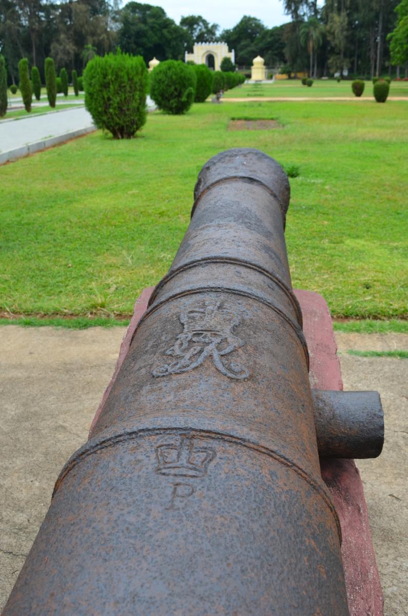 connections An 18th century British cannon at Daria Daulat Bagh in Srirangapatna; GR3 mark on the cannon. photos by author