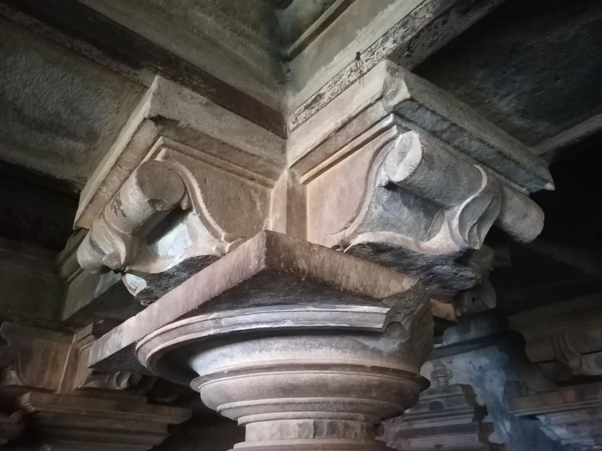 Temple architecture Kamalanarayana Temple