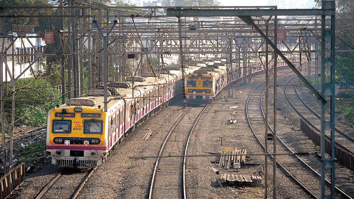 Mumbai Local train 