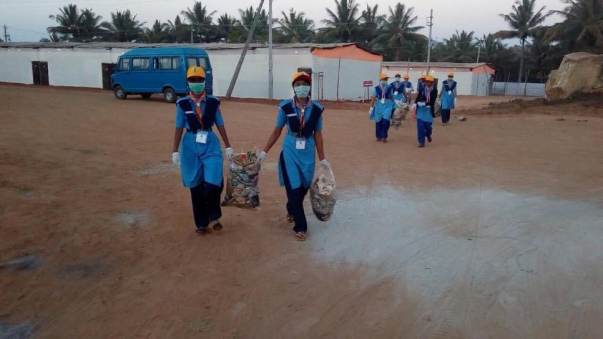 Rangers engaged in community service. Photo credit: The Bharat Scouts and Guides Karnataka, M G Kaje