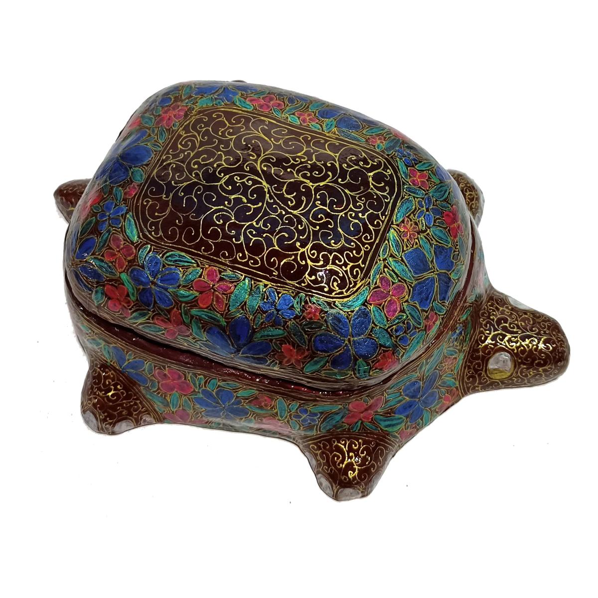  A jewellery box prepared from paper pulp.