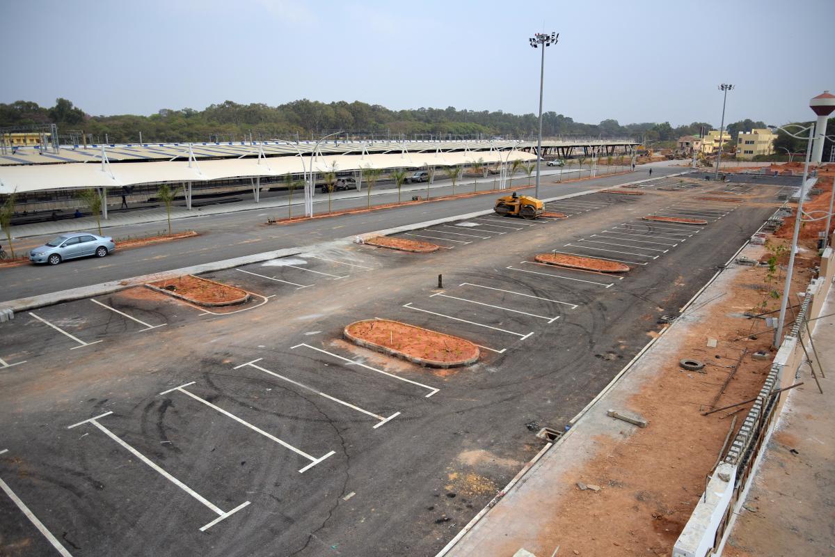 The parking lot. DH PHOTO/PUSHKAR V
