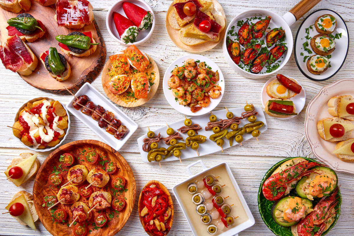 Tapas mix and pintxos