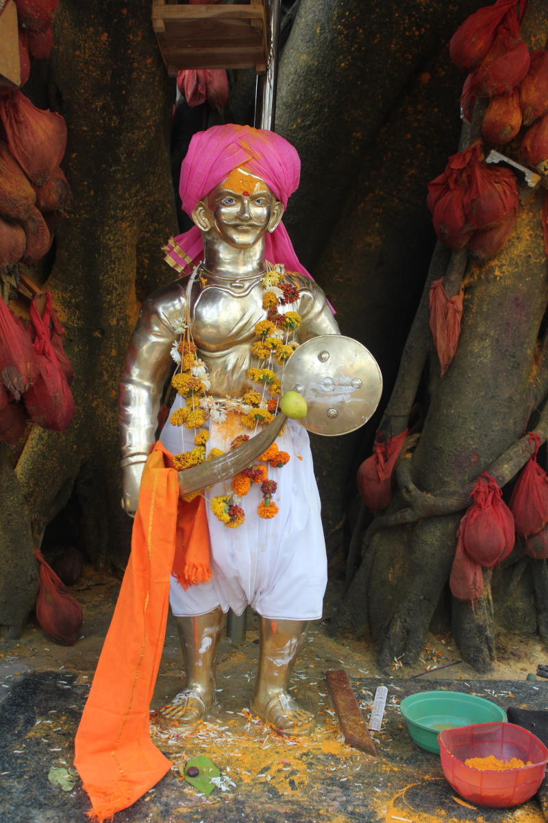 The idol of Sangolli Rayanna at Nandgad in Khanapur taluk of Belagavi district. Photos by Balu Matcheri, Sangamesh Menasigi, Vaibhav Hanamshet