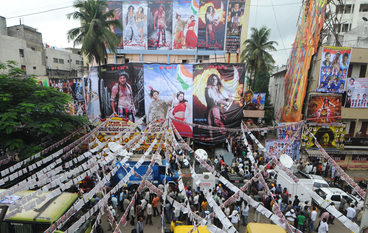 Kapali, in Gandhinagar, Bengaluru, was India’s first ‘Cinerama’ (a technology pioneered in the ‘50s) theatre. Built in 1968, it was also the biggest cinema hall in the city with seats for 1,460. Credit: DH Photo