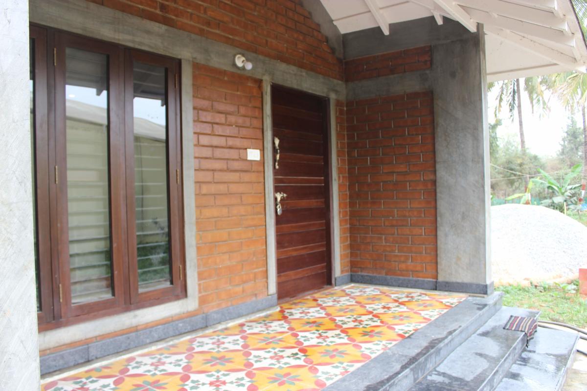 CSEB keeps the interiors cool by 5°C to 6°C. A design by Earth Blocks India.