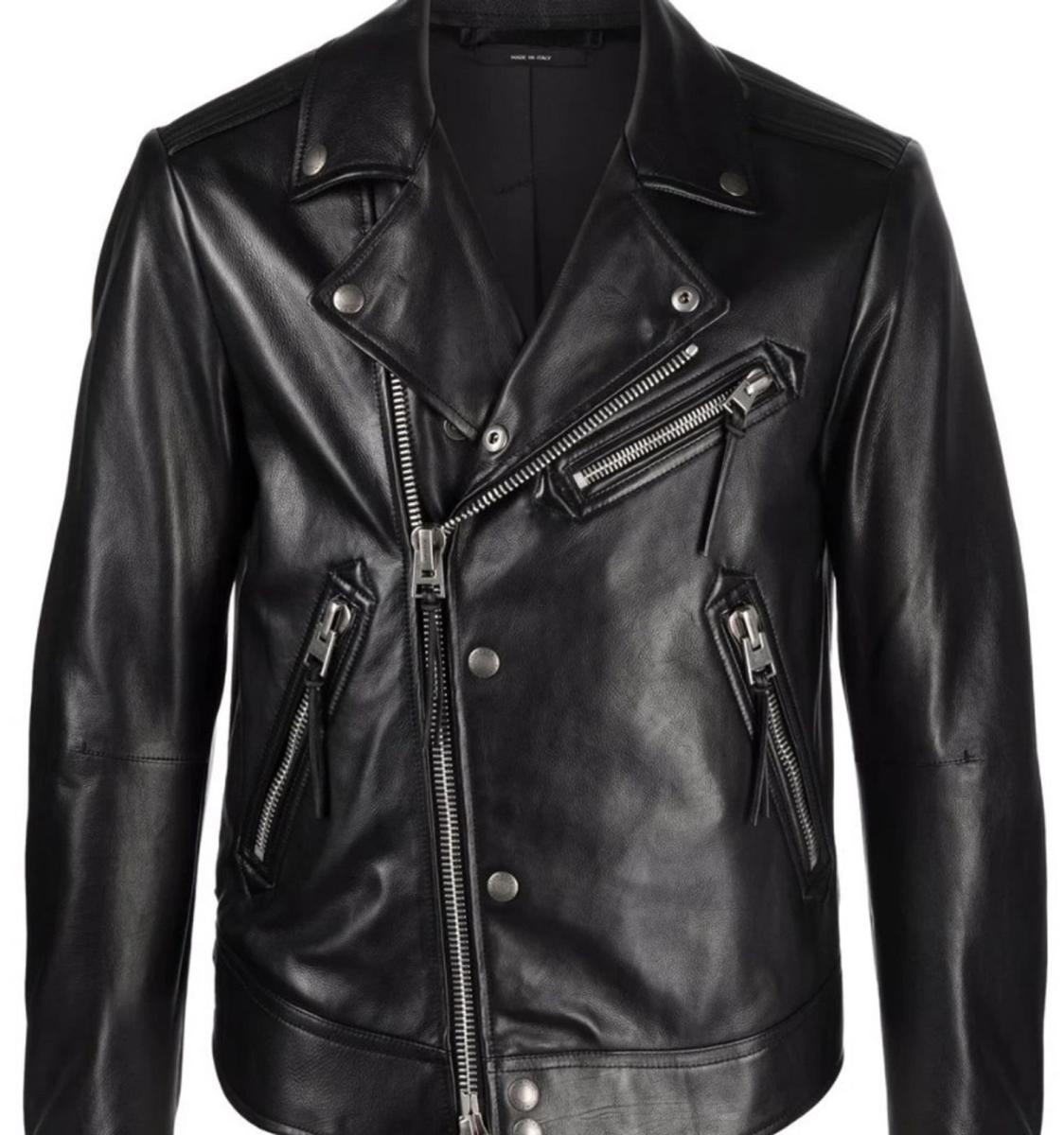 Price:Rs 6.30 lakhfarfetch.com